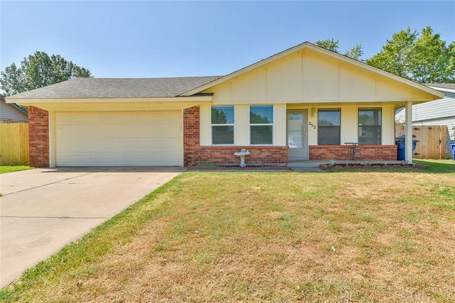 252 W Maple Branch Way, Mustang, OK 73064