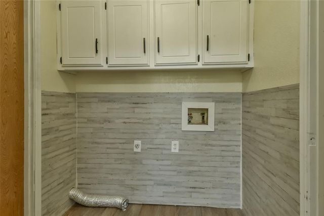252 W Maple Branch Way, Mustang, OK 73064