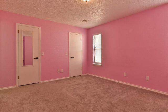 252 W Maple Branch Way, Mustang, OK 73064