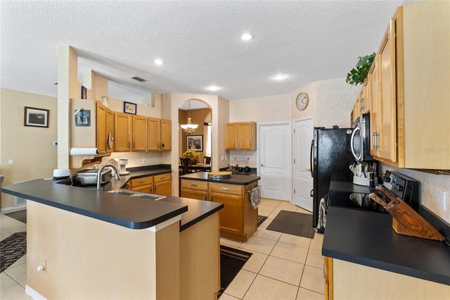 3670 HALF MOON DRIVE, Orlando, FL 32812