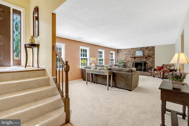 7604 BERTITO LN, Springfield, VA 22153