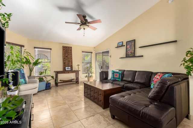 4709 E LONE CACTUS Drive, Phoenix, AZ 85050