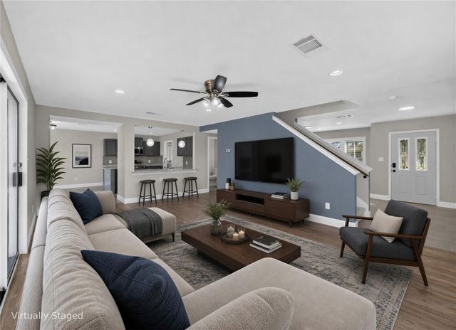 3000 Ridgemont LN, Kyle, TX 78640