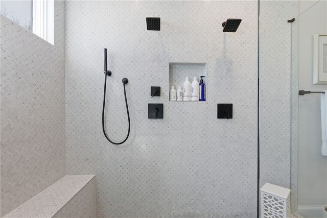 1198 N Edgewater Trail, Toccoa, GA 30577