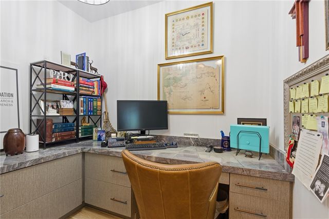 1198 N Edgewater Trail, Toccoa, GA 30577