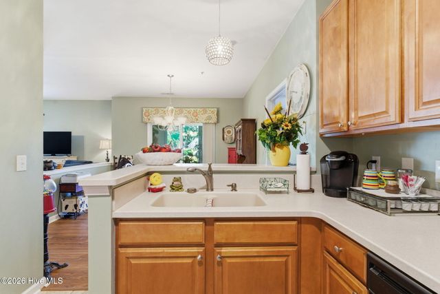 213 Fullford Lane Unit 103, Wilmington, NC 28412