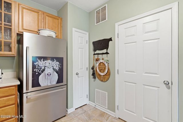 213 Fullford Lane Unit 103, Wilmington, NC 28412