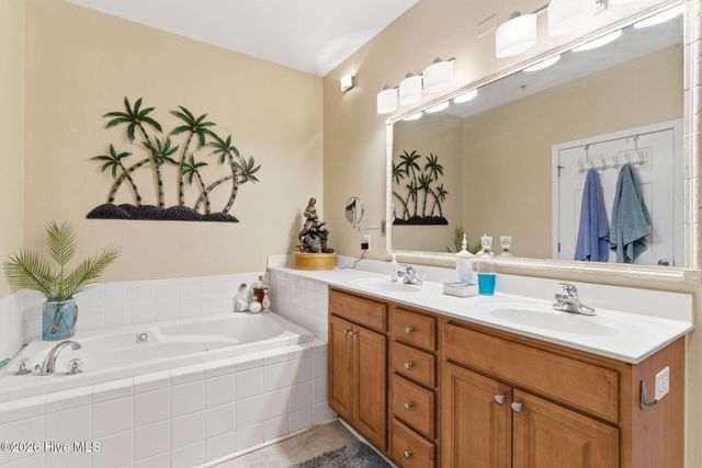 213 Fullford Lane Unit 103, Wilmington, NC 28412