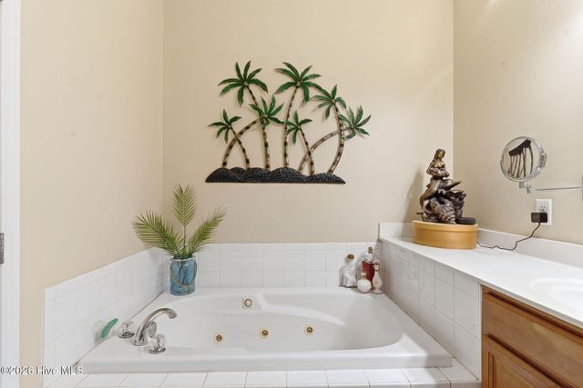 213 Fullford Lane Unit 103, Wilmington, NC 28412