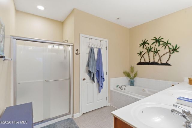 213 Fullford Lane Unit 103, Wilmington, NC 28412