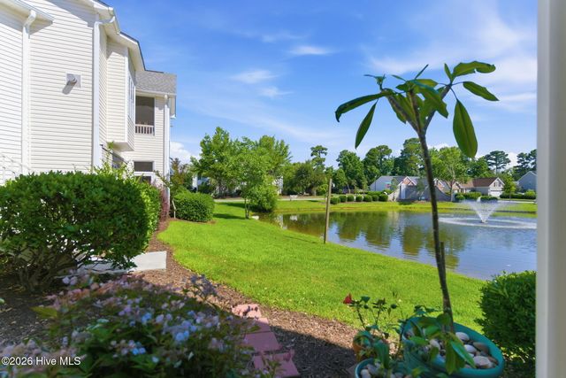 213 Fullford Lane Unit 103, Wilmington, NC 28412