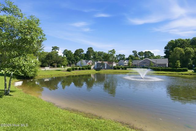 213 Fullford Lane Unit 103, Wilmington, NC 28412