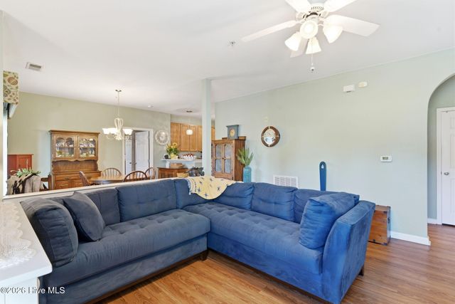 213 Fullford Lane Unit 103, Wilmington, NC 28412