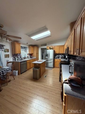 22241 Nisqually 31, Apple Valley, CA 92308