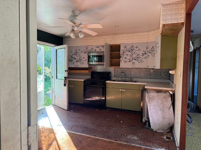 533 Gentle Breeze Terrace, Carpentersville, IL 60110