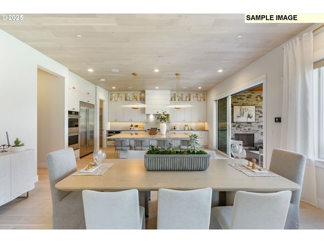 526 N Z Cir, Washougal, WA 98671