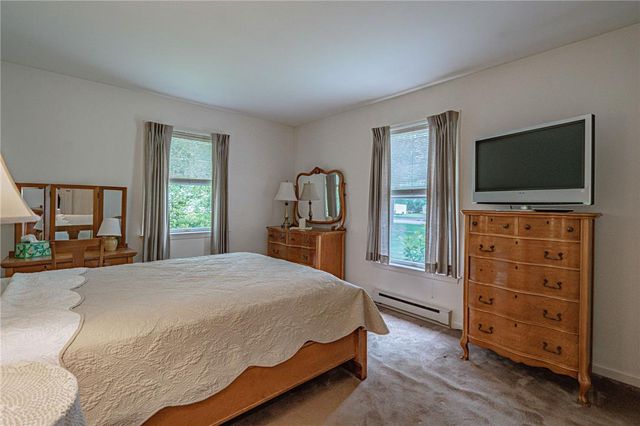 6671 Walnut Lane, Upper Saucon Twp, PA 18036