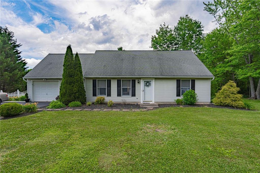 6671 Walnut Lane, Upper Saucon Twp, PA 18036