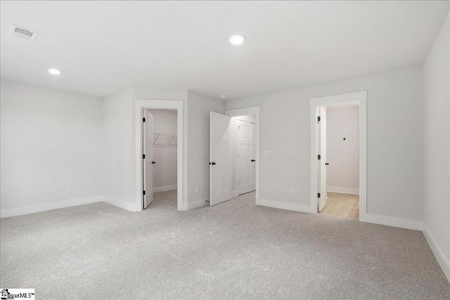 5 Starks Circle, Simpsonville, SC 29680