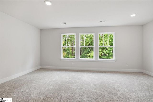 5 Starks Circle, Simpsonville, SC 29680