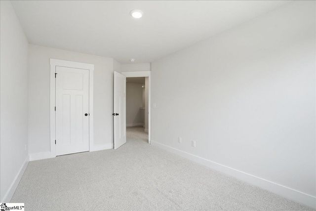 5 Starks Circle, Simpsonville, SC 29680