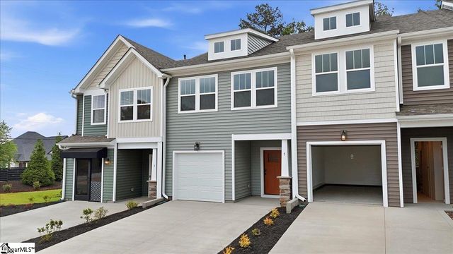 5 Starks Circle, Simpsonville, SC 29680