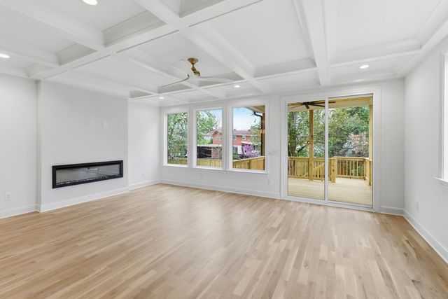 489B Sunliner Dr, Nashville, TN 37209