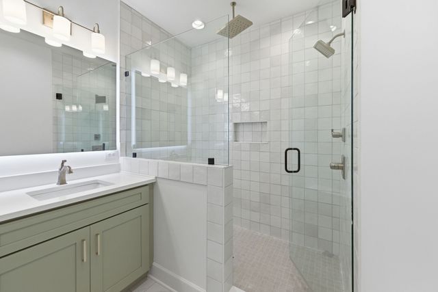 489B Sunliner Dr, Nashville, TN 37209