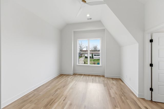 489B Sunliner Dr, Nashville, TN 37209