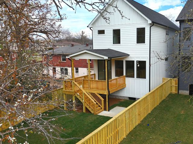 489B Sunliner Dr, Nashville, TN 37209