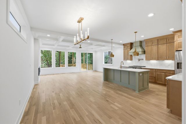 489B Sunliner Dr, Nashville, TN 37209