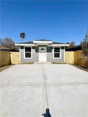 309 E Mesquite E Street, Weslaco, TX 78596