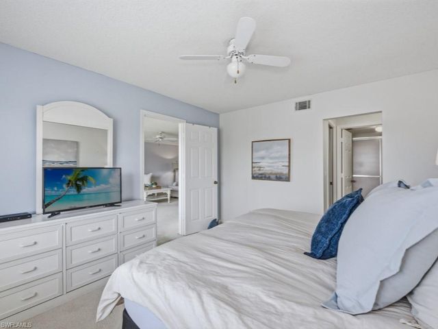 5970 Amherst DR C203, Naples, FL 34112