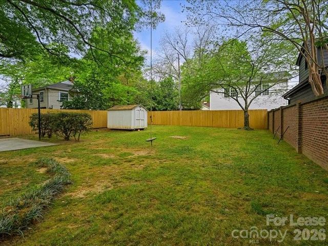 204 S Laurel Avenue, Charlotte, NC 28207
