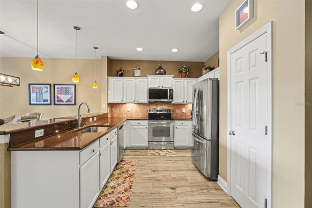 2134 BARRACUDA COURT, Holiday, FL 34691