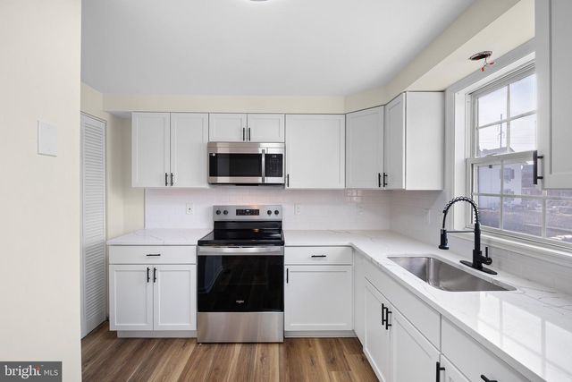 1124 E 14TH ST, Wilmington, DE 19802