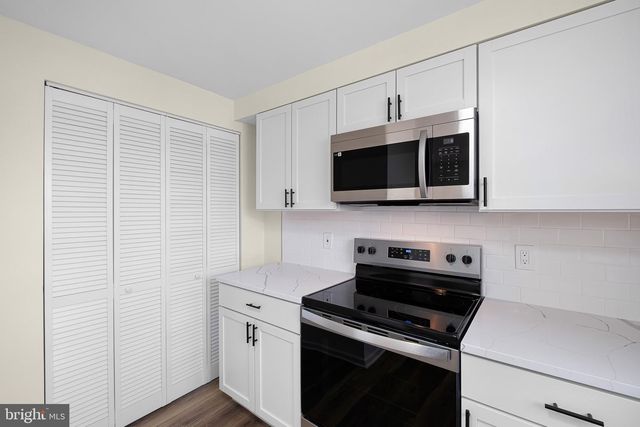 1124 E 14TH ST, Wilmington, DE 19802