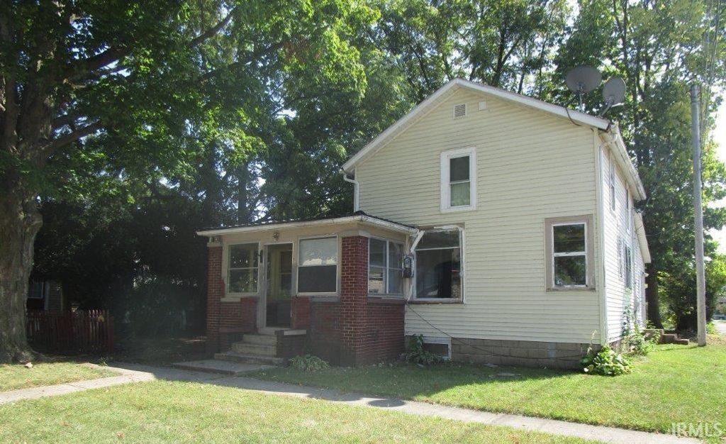 411 W Perry Street, Warsaw, IN 46580