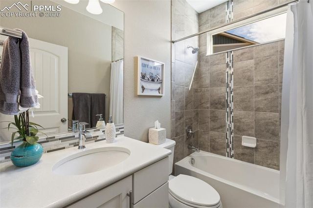 10131 Hannaway Drive, Colorado Springs, CO 80924