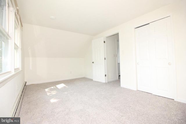 28 BAYBERRY LN, Willingboro, NJ 08046