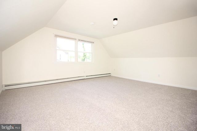 28 BAYBERRY LN, Willingboro, NJ 08046