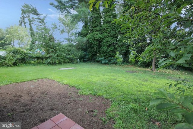 28 BAYBERRY LN, Willingboro, NJ 08046