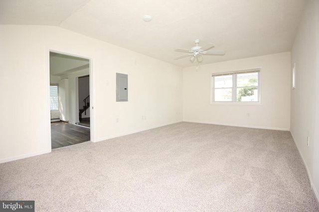 28 BAYBERRY LN, Willingboro, NJ 08046
