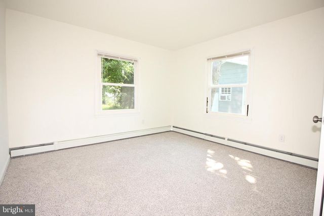 28 BAYBERRY LN, Willingboro, NJ 08046