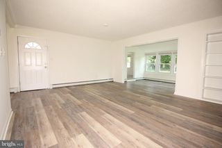 28 BAYBERRY LN, Willingboro, NJ 08046