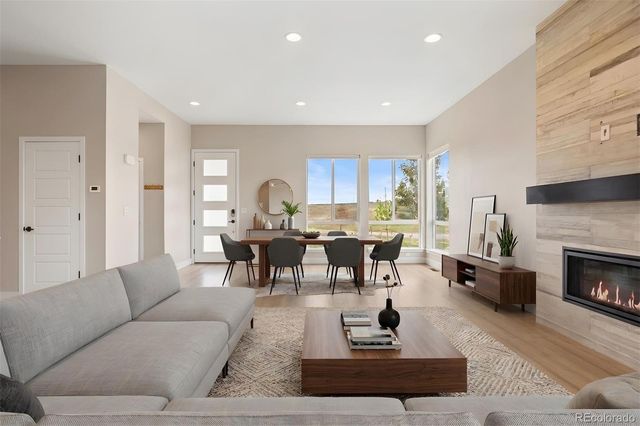 6129 Stable View Street, Castle Pines, CO 80108