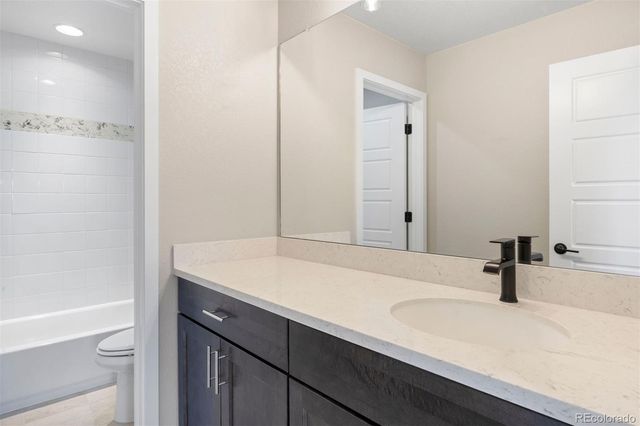 6129 Stable View Street, Castle Pines, CO 80108