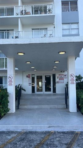 16465 NE 22nd Ave 514, North Miami Beach, FL 33160
