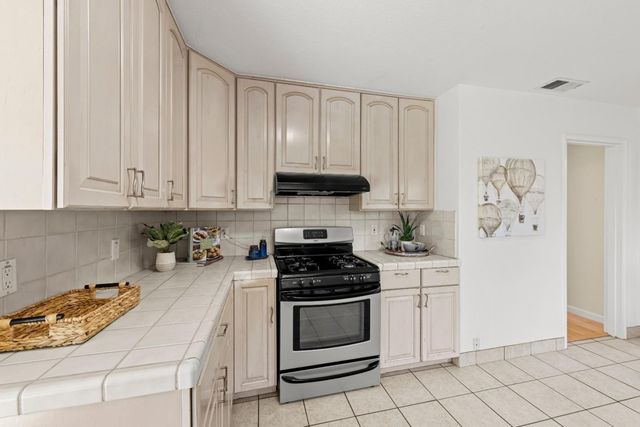 905 El Rio Drive, San Jose, CA 95125