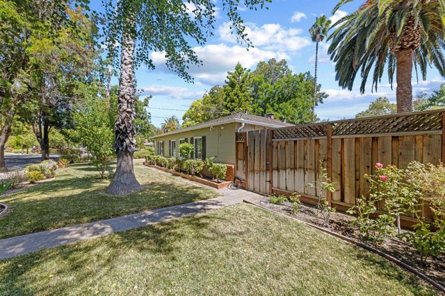 905 El Rio Drive, San Jose, CA 95125